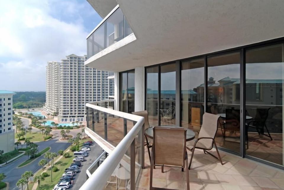 Fabulous balcony!