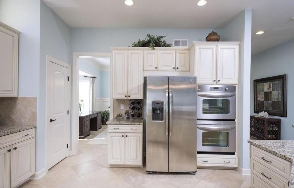 Gourmet Kitchen