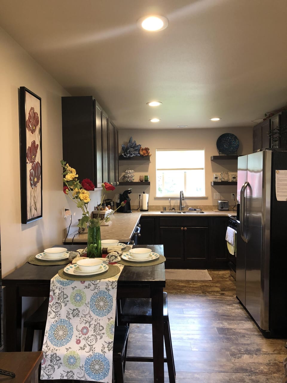 Kitchen with all the necessities to make a home cooked meal.