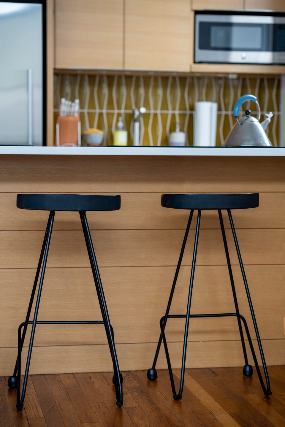 Kitchen counter stools