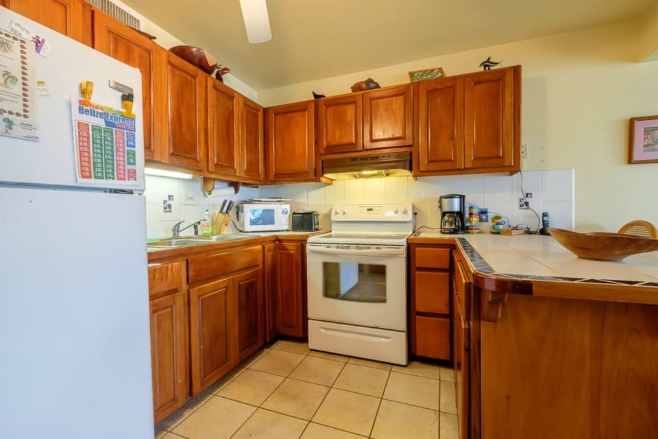 Fully equipped kitchen
