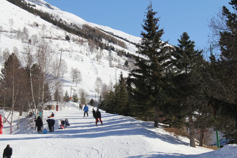 Snow and ski sports