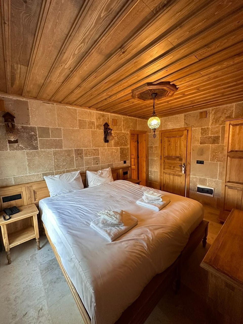Standard Room | Premium bedding, minibar, in-room safe, desk