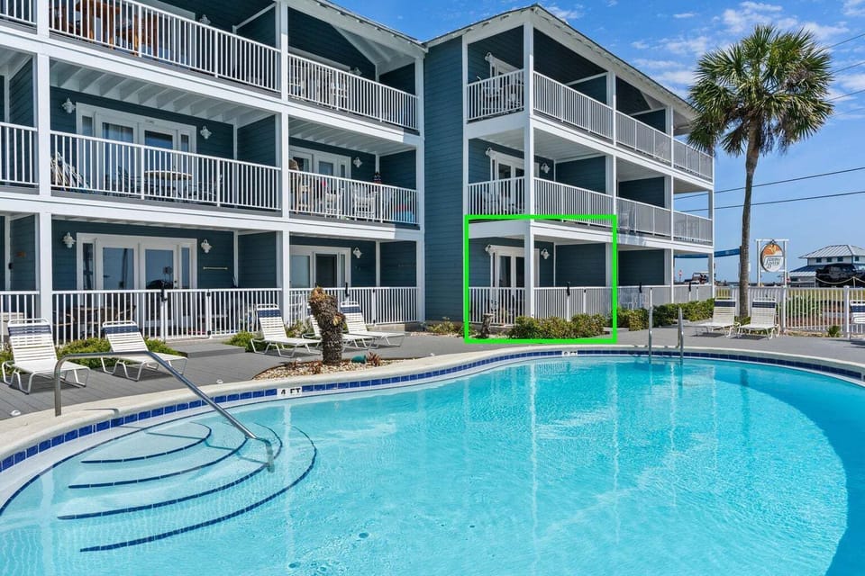 Private deck STEPS AWAY from the Gulf.