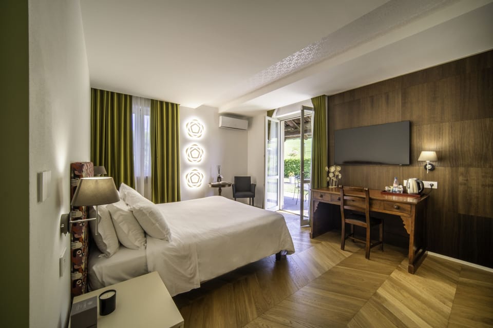 Superior Room | Garden view