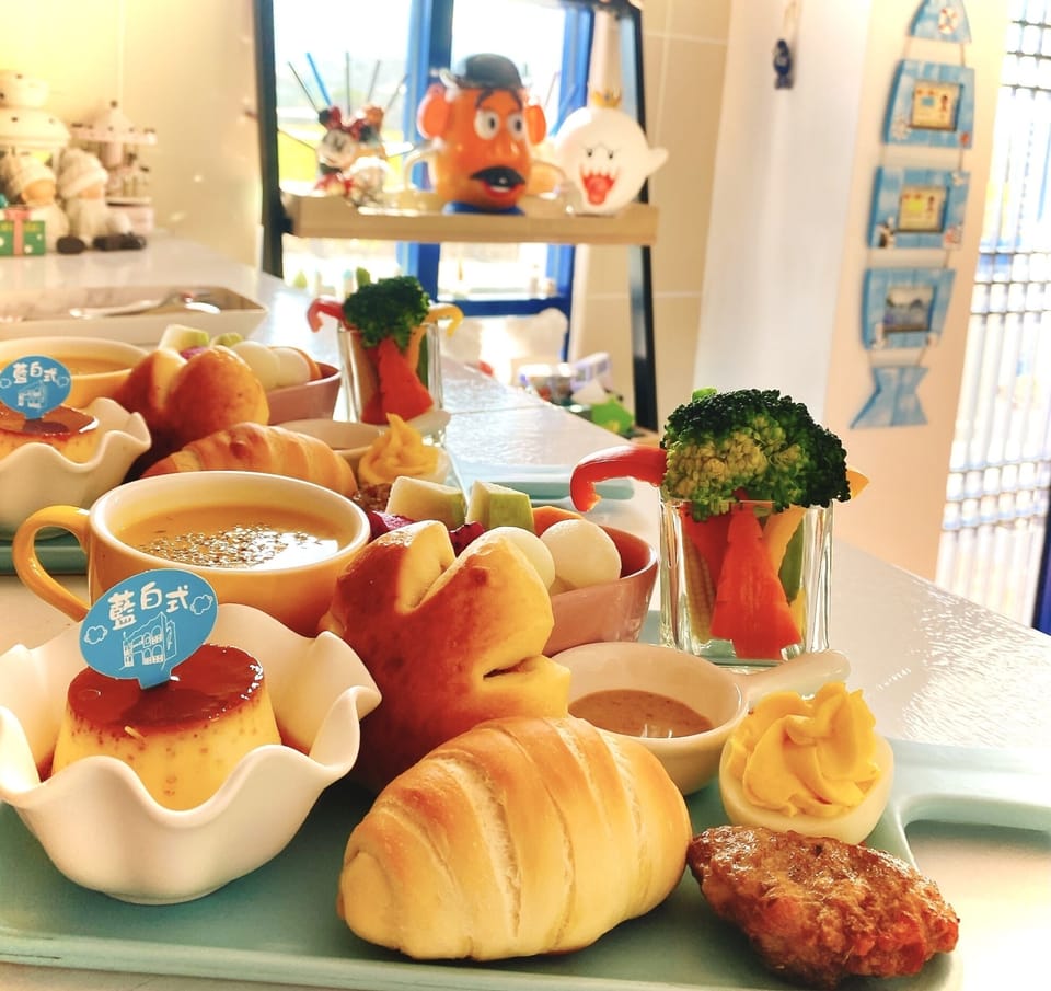 Free full breakfast