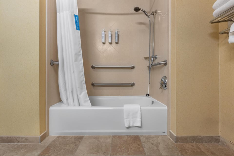 Shower, free toiletries, hair dryer, towels