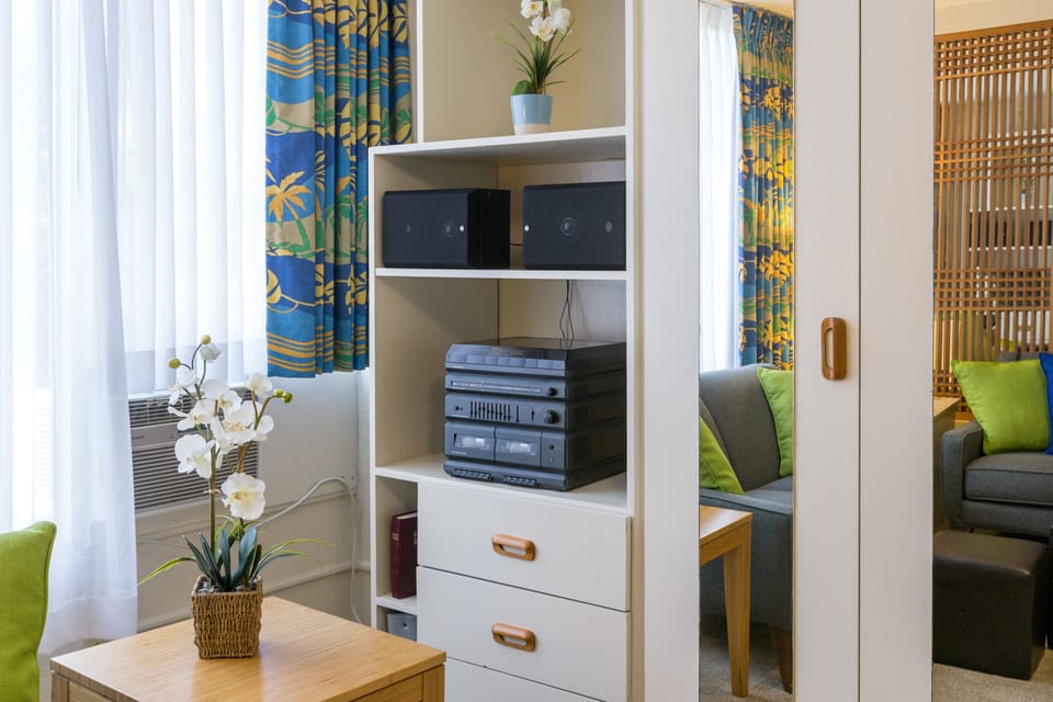 Room amenity