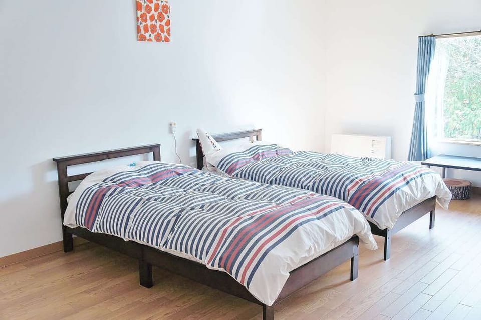 Standard Room | Soundproofing, free WiFi, bed sheets