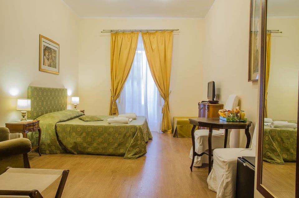 Standard Double Room | In-room safe, desk, free cribs/infant beds, free WiFi