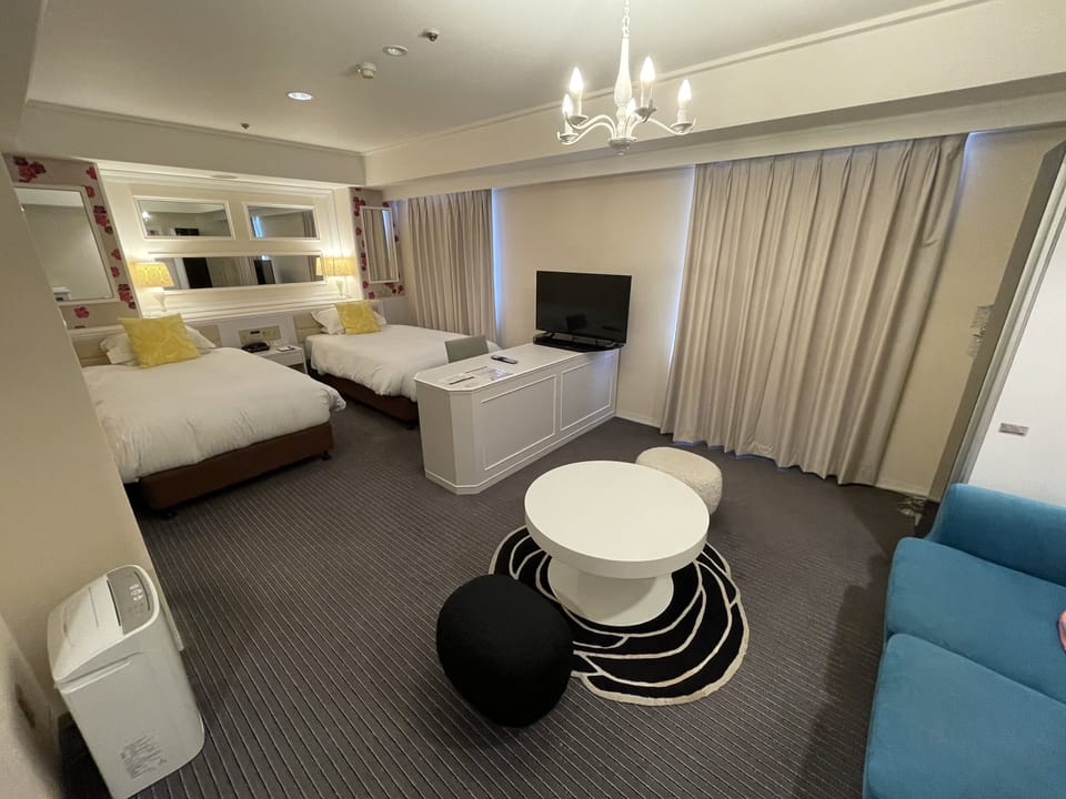 Family Twin Room | In-room safe, desk, iron/ironing board (on request), WiFi (free)