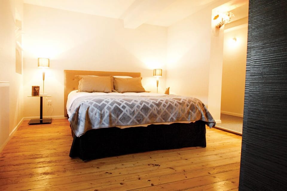 Double Room (Le Roi de Coeur) | Frette Italian sheets, premium bedding, Select Comfort beds