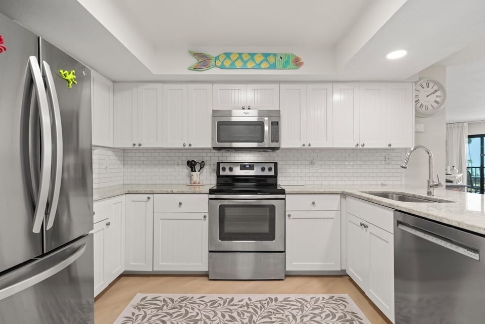 New appliances and fully stocked kitchen.