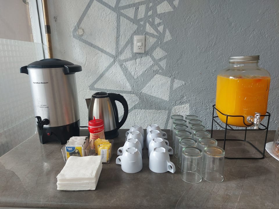 Free continental breakfast on weekends