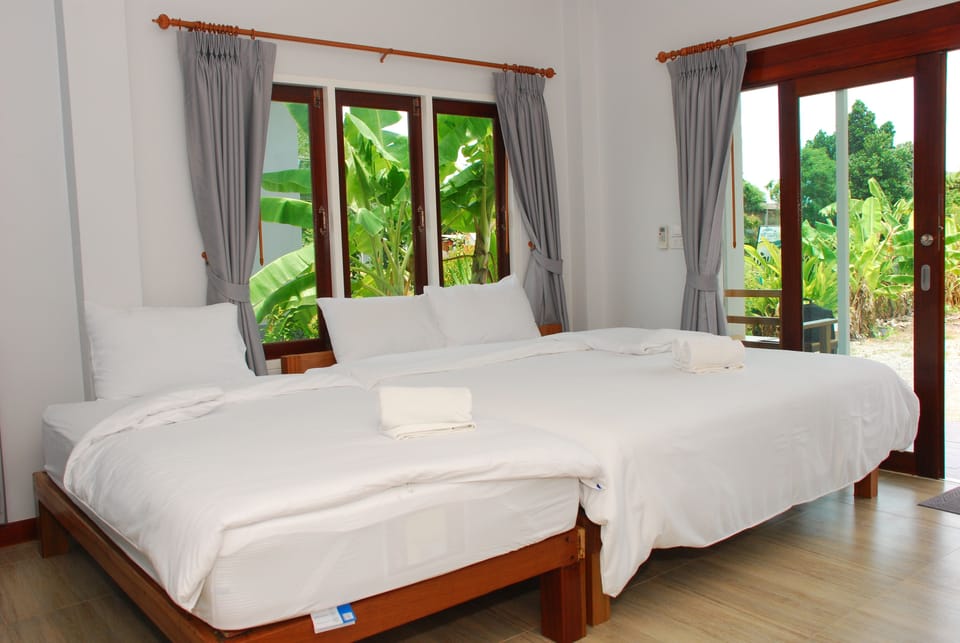Family Room | Free WiFi