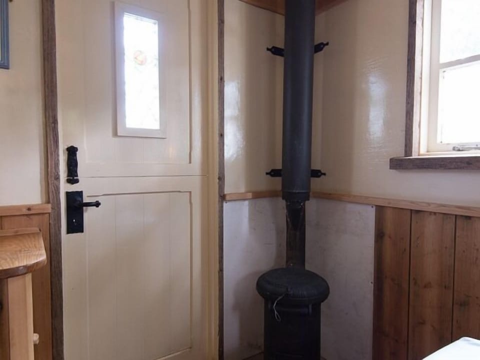 Room, Private Bathroom (Dick & Harriet)