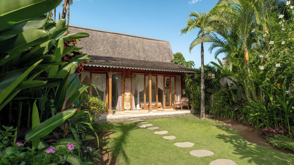 Family Villa | Garden view