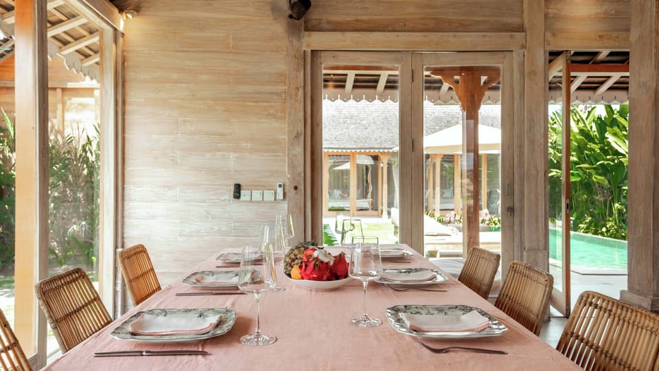 Family Villa | Dining room