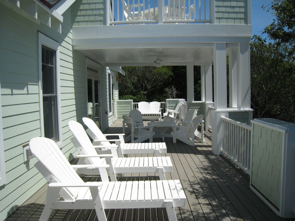 Second floor open decks and covered center deck, comfortable outdoor furniture