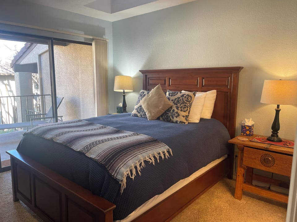 Master bedroom new queen bed
