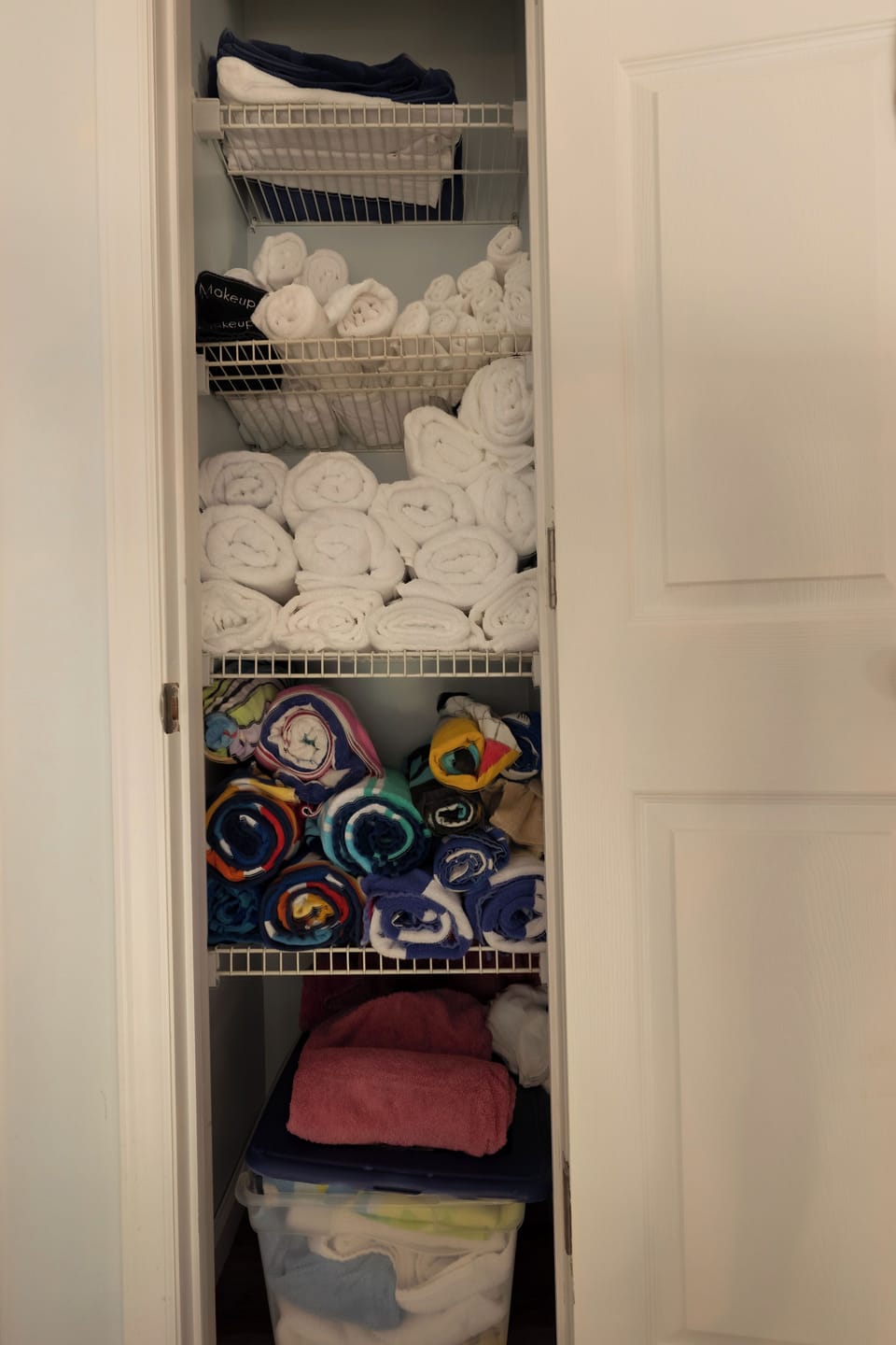Bath towels, beach towls, anybody need a towel?