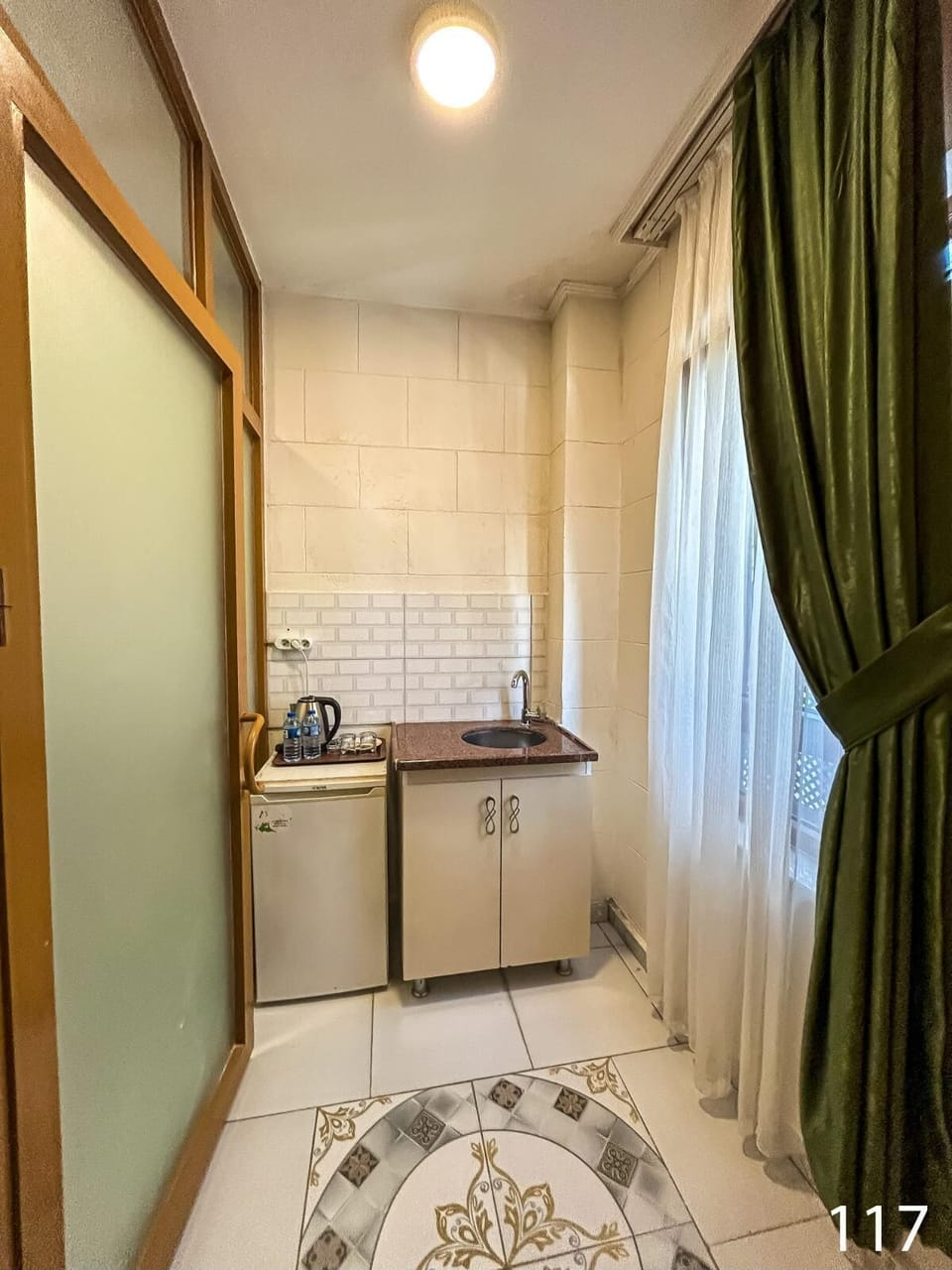 Comfort Single Room, 1 Bedroom | 1 bedroom, premium bedding, in-room safe, desk