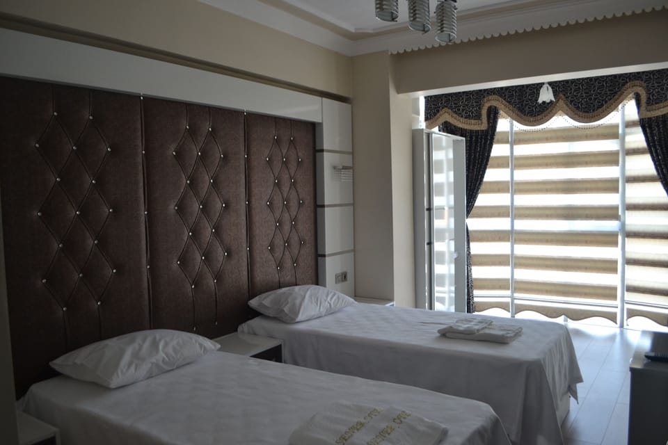 Standard Double Room | Premium bedding, minibar, in-room safe, desk