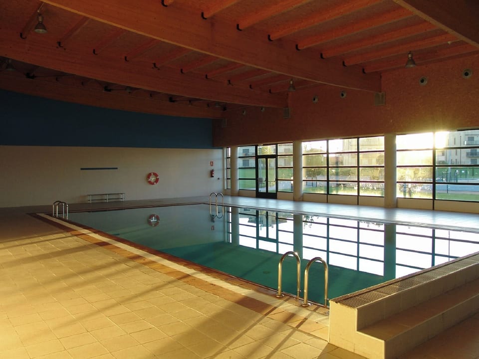 Indoor pool, seasonal outdoor pool, lifeguards on site