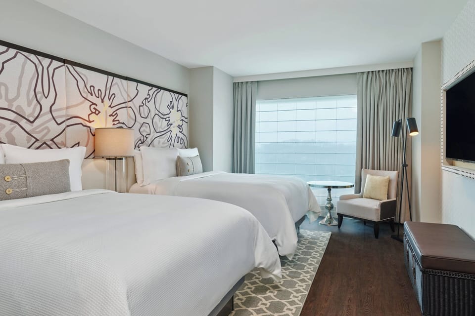 In-room safe, desk, laptop workspace, iron/ironing board