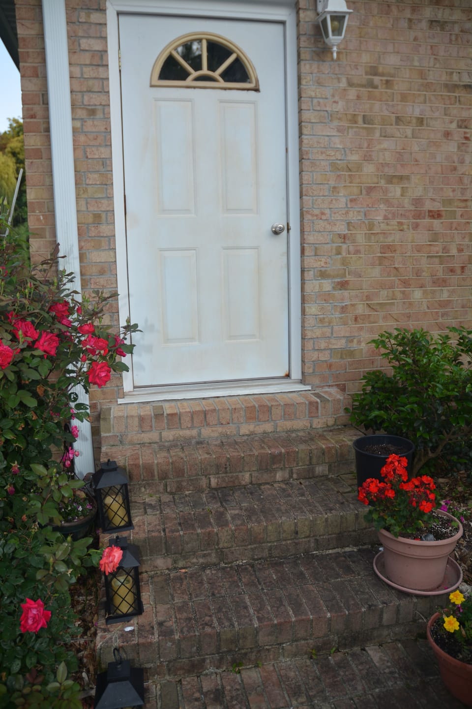 Courtyard private entrance