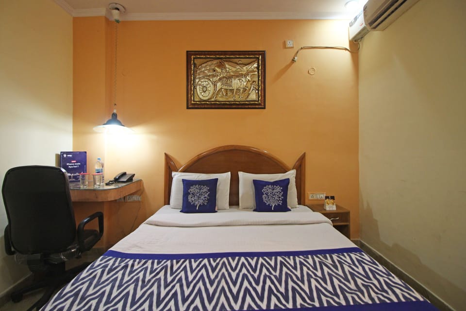Standard Double or Twin Room, 1 Double Bed, Private Bathroom | Bed sheets