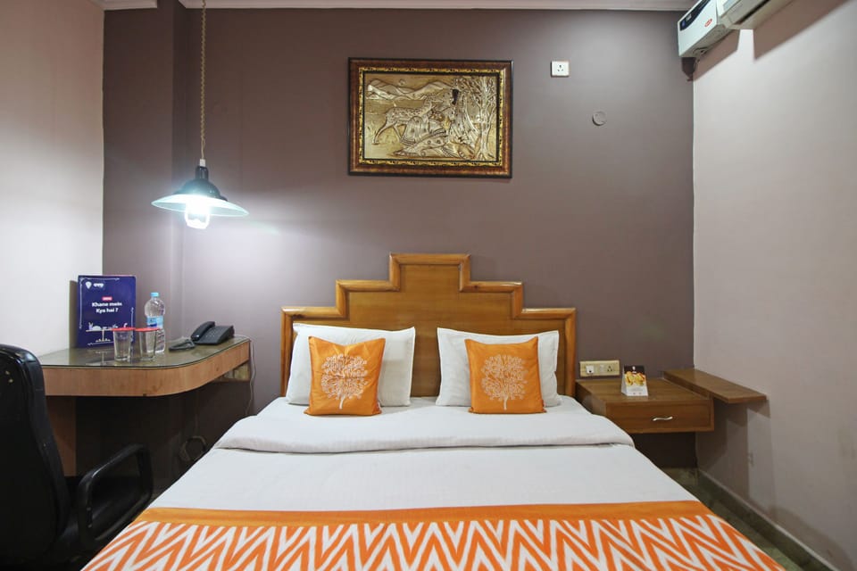 Standard Double or Twin Room, 1 Double Bed, Private Bathroom | Bed sheets