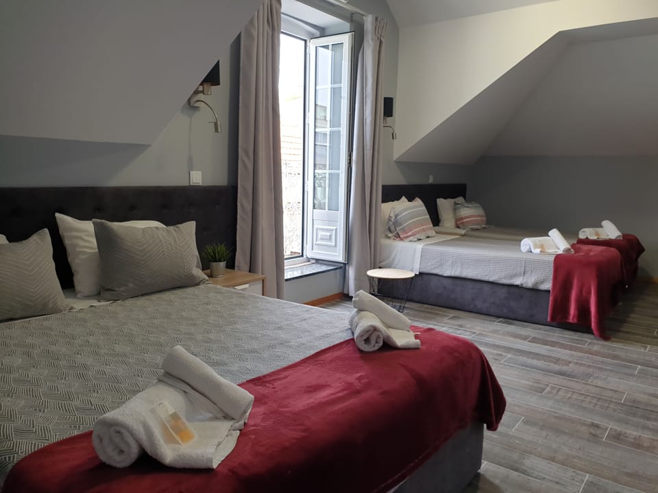 Basic Quadruple Room | Free WiFi, bed sheets