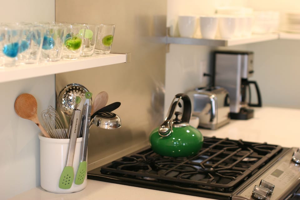 Gas stove top and large oven