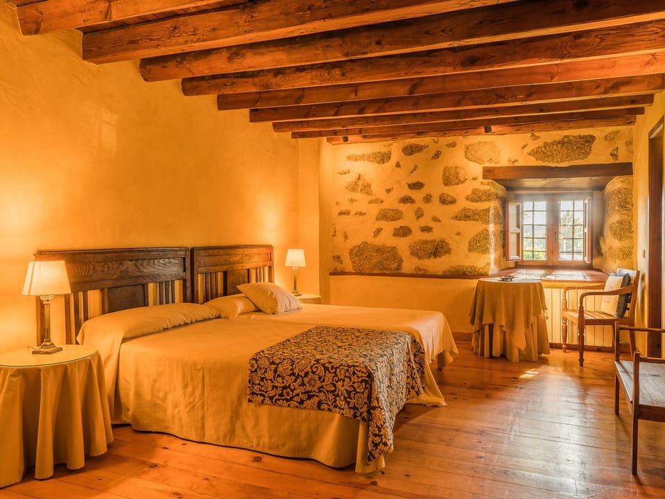 Double or Twin Room, Private Bathroom, Mountain View