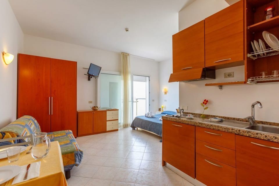 Studio, Sea View (4 pax) | Private kitchenette