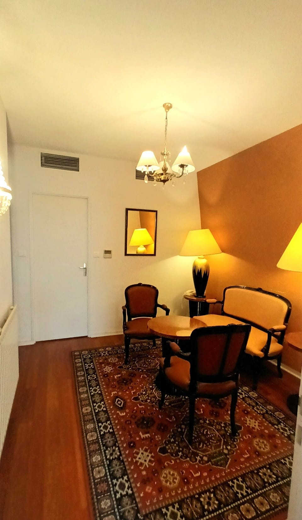 Triple Room, Non Smoking | Living area