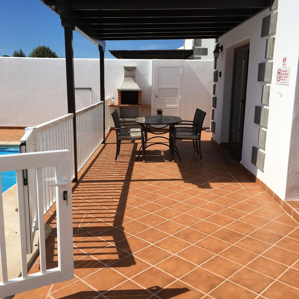 Gated pool & terrace area