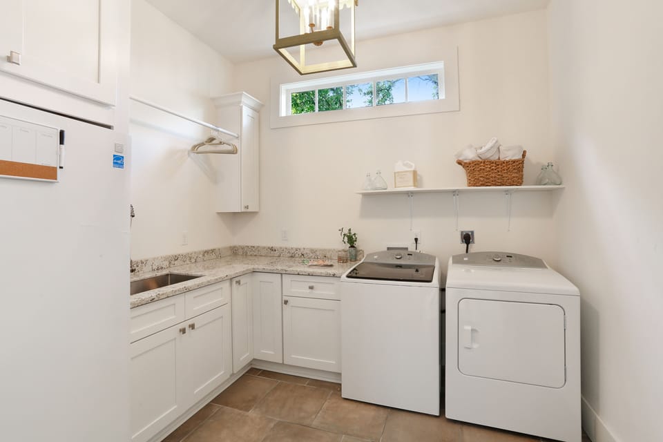 Laundry Room - 1st Floor 