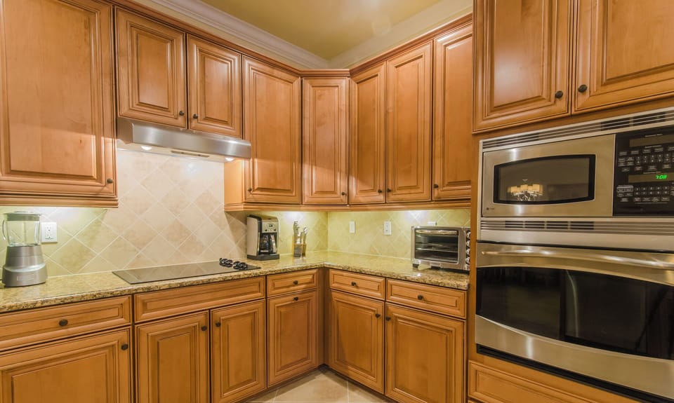 Gourmet Kitchen with Premium Kitchenware