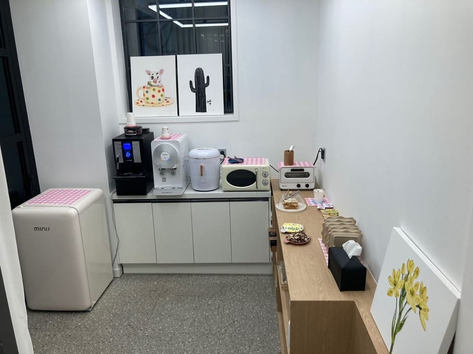 Snack bar