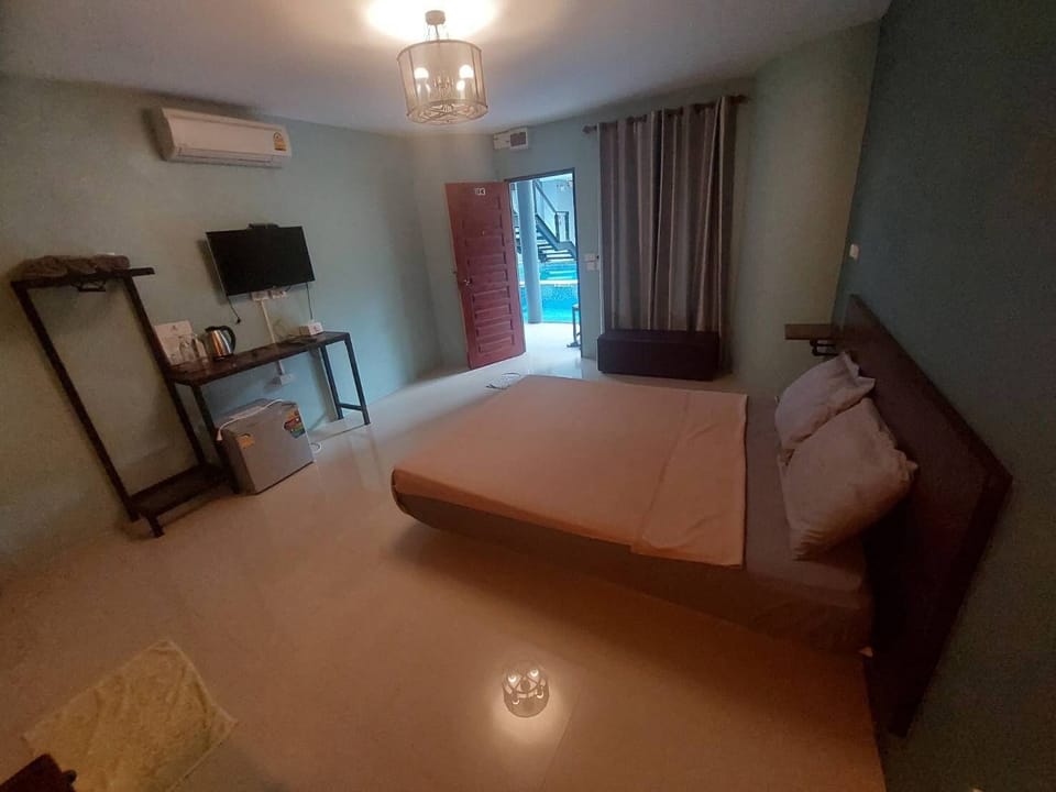 Standard Room, Pool Access | Free WiFi