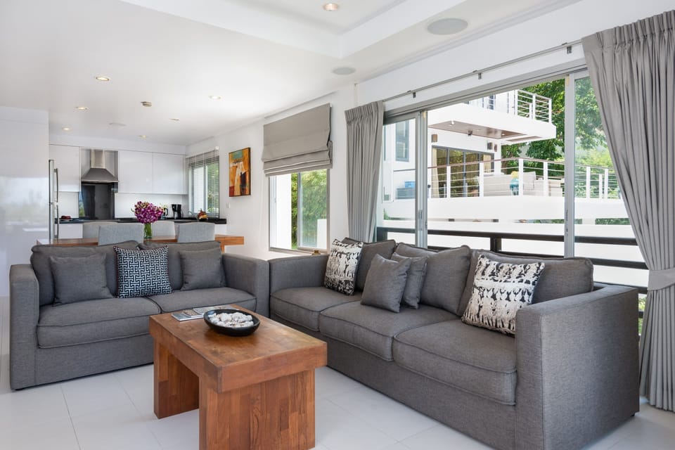 Villa, 3 Bedrooms | Living area | TV