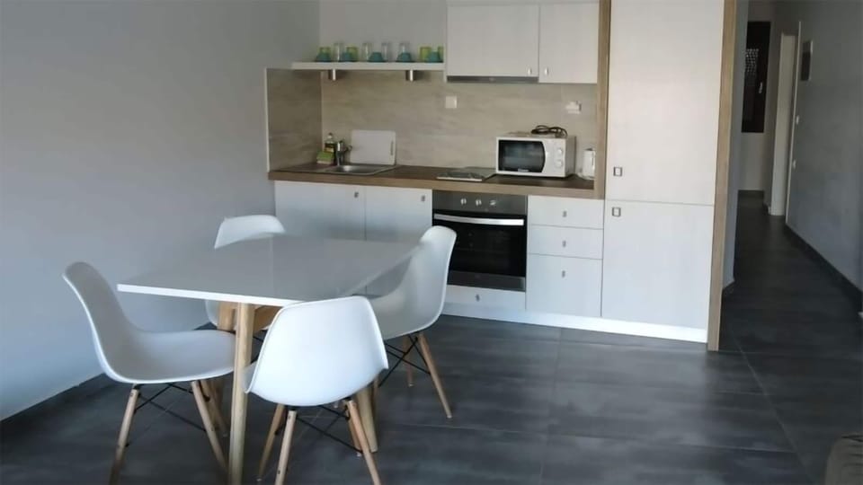 Family Apartment | Living area | Plasma TV