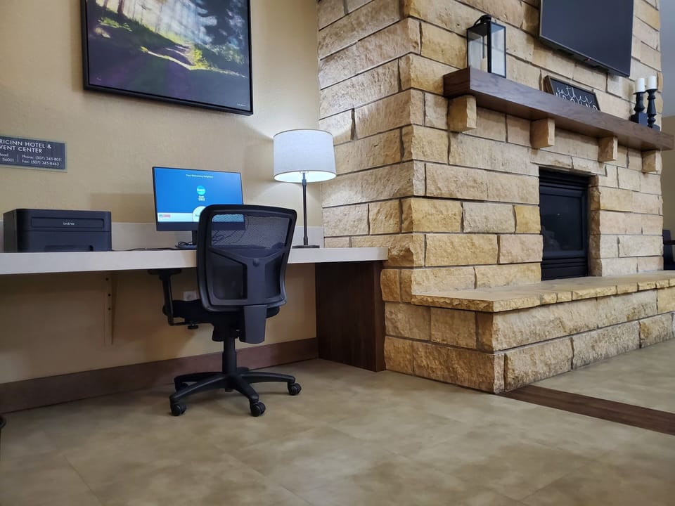 AmericInn by Wyndham Mankato Event Center Hotel in Mankato