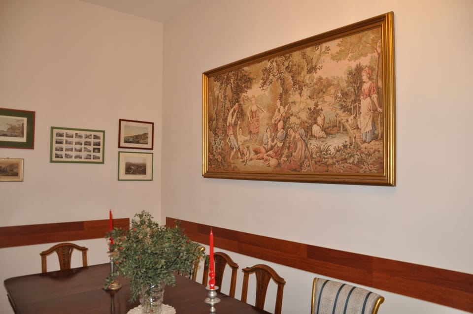 Reception hall