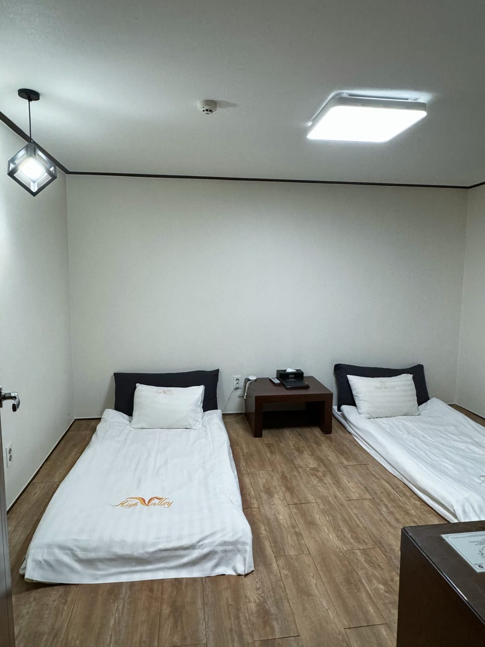 Ondol Room | Free WiFi