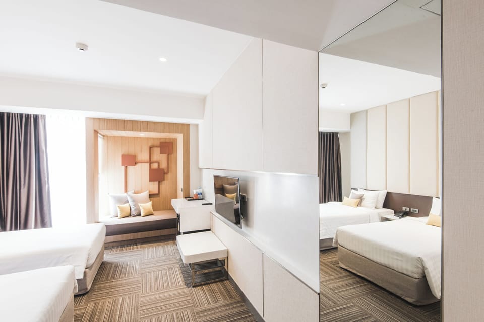 Superior Room, 2 Twin Beds | Room amenity