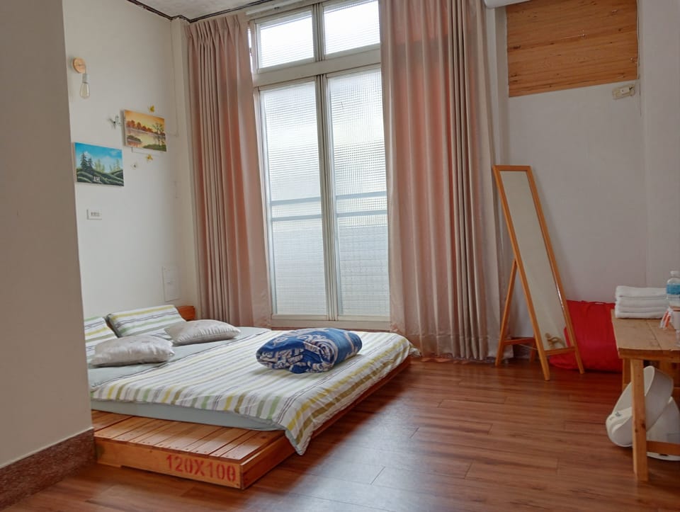 Standard Double Room, Private Bathroom | Blackout drapes, free WiFi, bed sheets