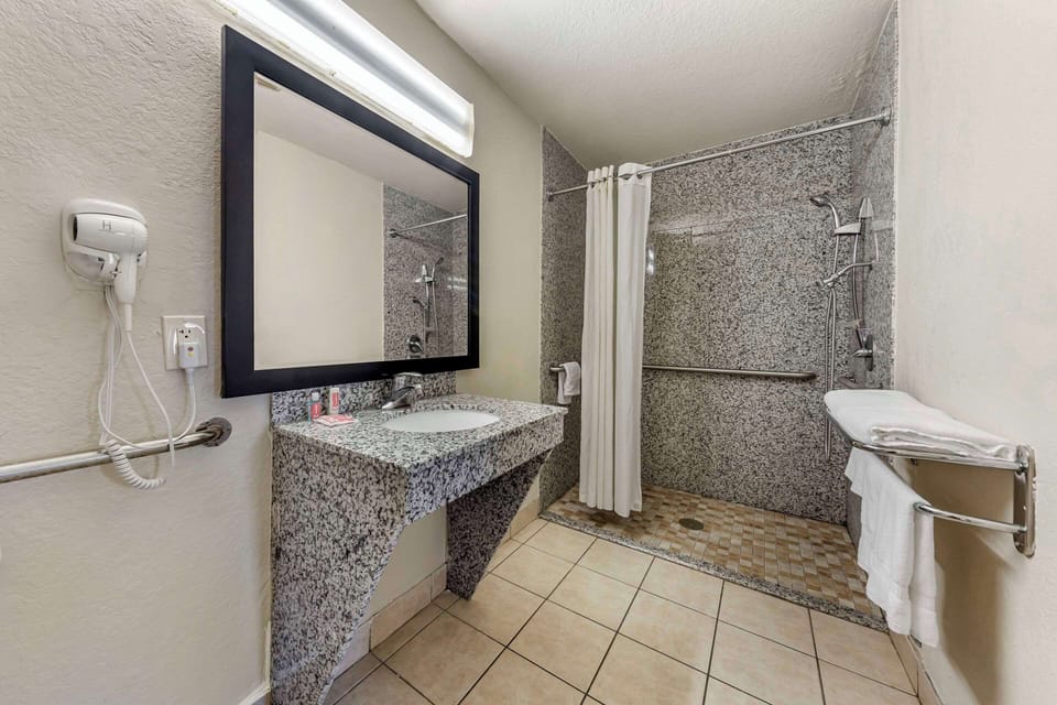 Desk, blackout drapes, iron/ironing board, free WiFi